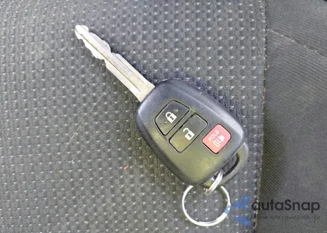 2018 Toyota Rav4 Xle z USA, uszkodzony, nr VIN 2T3RFREV4JW798563